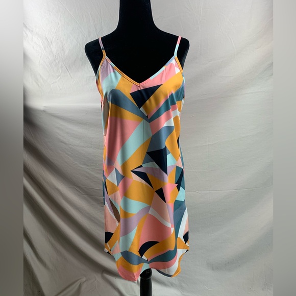 Geometric Print Cami Dress - Picture 6 of 9
